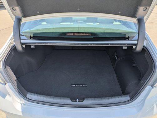 Hyper White 2018 Hyundai SONATA Hybrid Limited