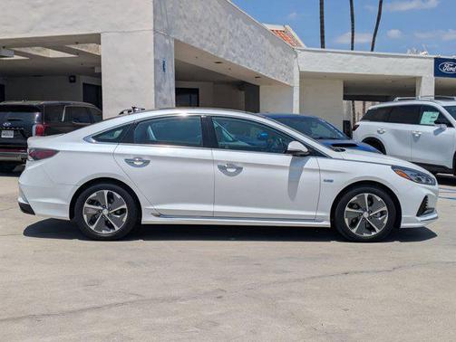 Hyper White 2018 Hyundai SONATA Hybrid Limited