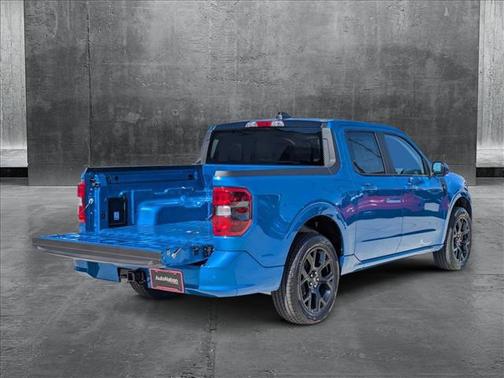 2025 Ford Maverick Lobo Standard