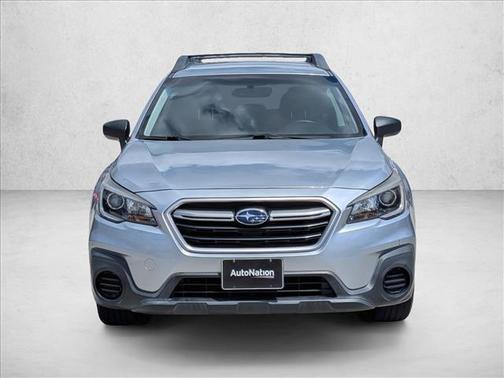 Ice Silver Metallic 2018 Subaru Outback 2.5i