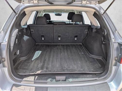 Ice Silver Metallic 2018 Subaru Outback 2.5i
