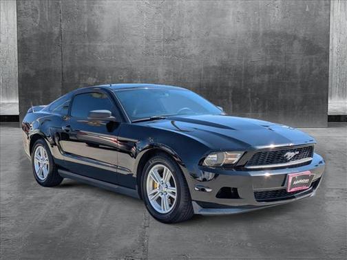 2012 Ford Mustang V6