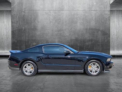 2012 Ford Mustang V6
