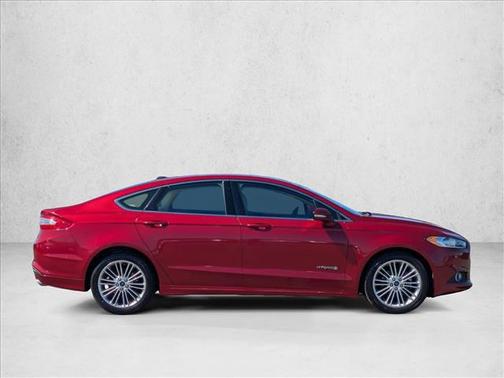 2014 Ford Fusion Hybrid SE