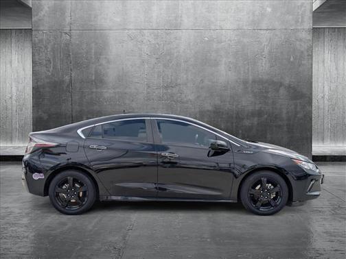 2019 Chevrolet Volt LT