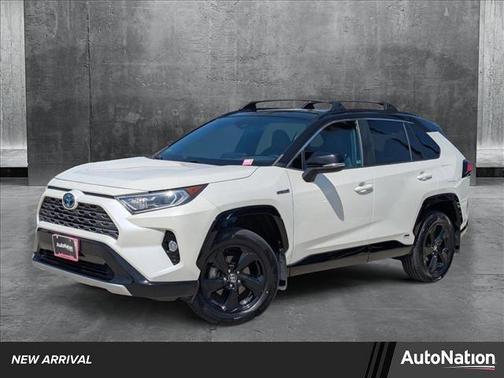 2021 Toyota RAV4 Hybrid SE