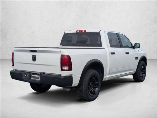 2024 RAM 1500 Classic Warlock Crew Cab 4x2 5'7' Box