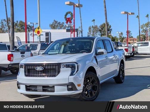 Space White Metallic 2026 Ford Maverick Lobo Standard