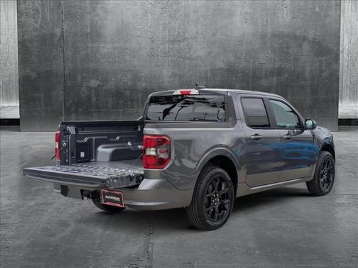 2025 Ford Maverick Lobo Standard