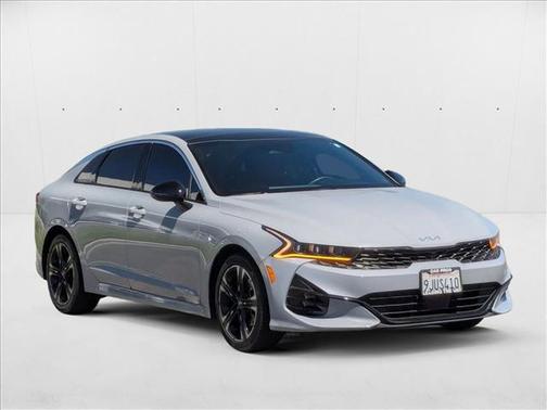2024 Kia K5 GT-Line