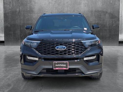 2024 Ford Explorer ST-Line