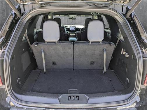 2024 Ford Explorer ST-Line