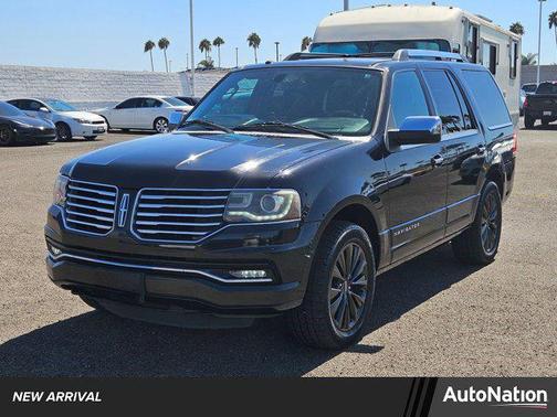 2015 Lincoln Navigator Base