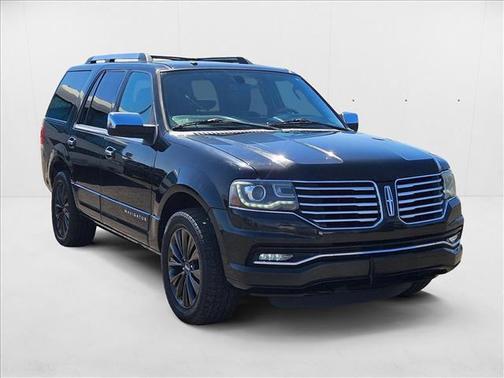 2015 Lincoln Navigator Base