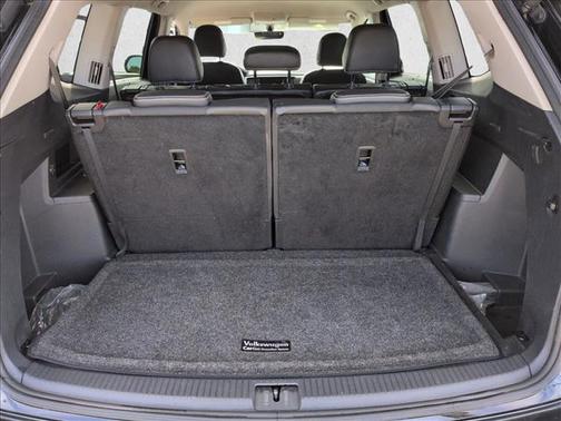 2022 Volkswagen Atlas 3.6L SE w/Technology