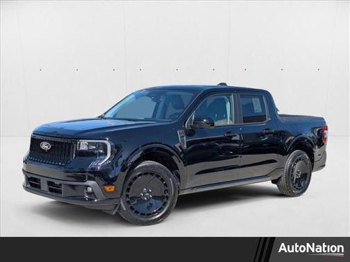 2025 Ford Maverick Lobo Standard