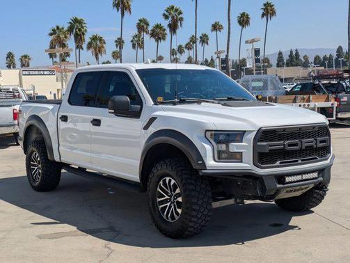 2020 Ford F-150 Raptor