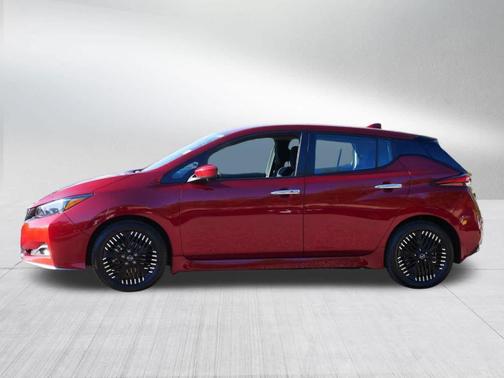 2024 Nissan Leaf SV PLUS