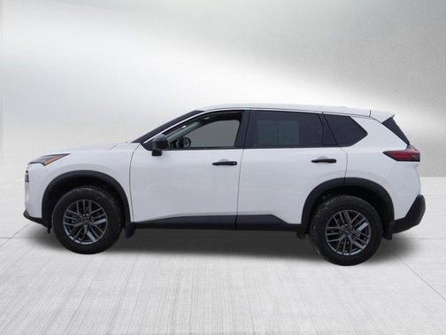 2022 Nissan Rogue S
