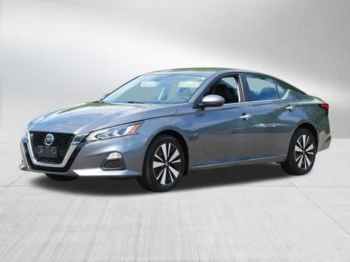 Gun Metallic 2021 Nissan Altima 2.5 SV