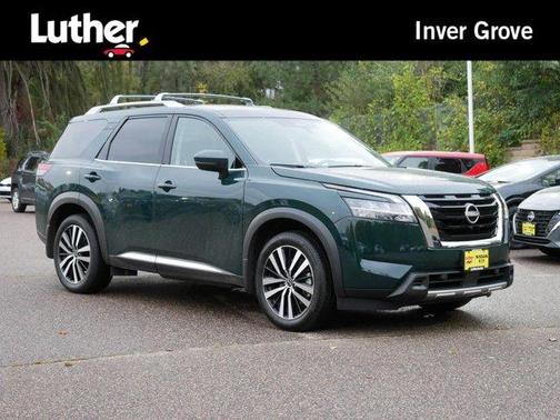 2024 Nissan Pathfinder Platinum