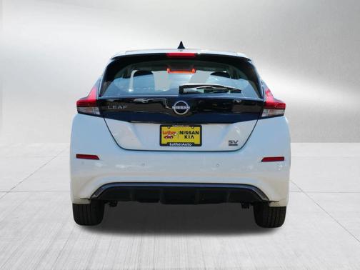 2024 Nissan Leaf SV PLUS