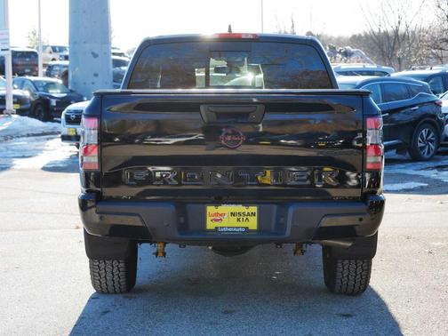 2024 Nissan Frontier PRO-4X