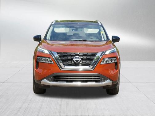 2 Tone Orange / Black 2023 Nissan Rogue Platinum