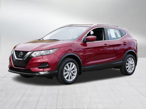 2022 Nissan Rogue Sport SV