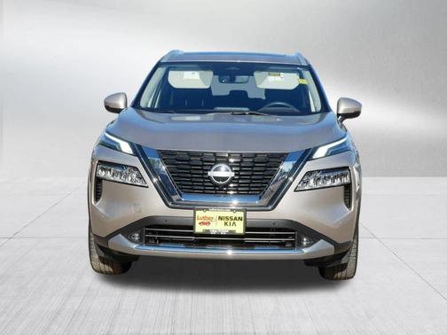 2022 Nissan Rogue Platinum