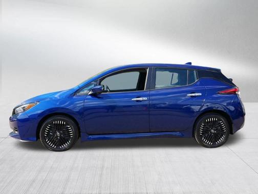2023 Nissan Leaf SV PLUS
