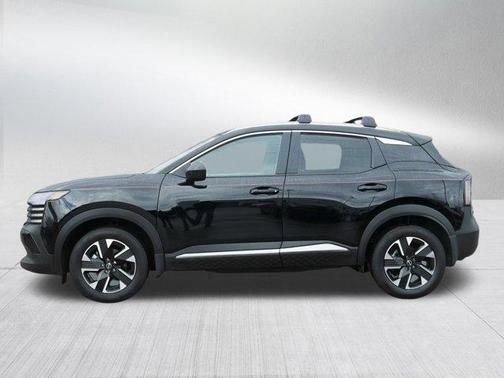 Super Black 2026 Nissan Kicks SV