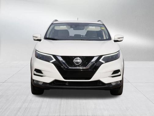 2021 Nissan Rogue Sport SL