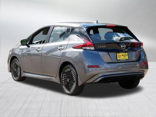 2024 Nissan Leaf SV PLUS