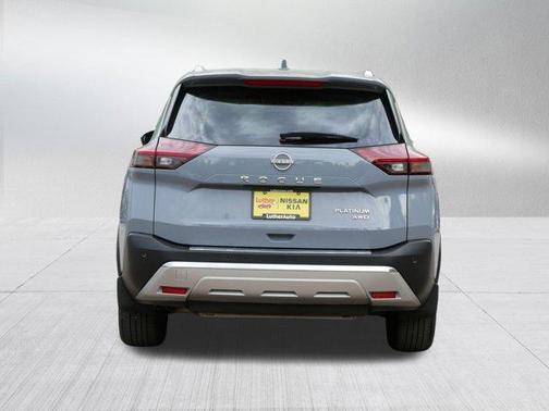 Boulder Gray Pearl 2023 Nissan Rogue Platinum