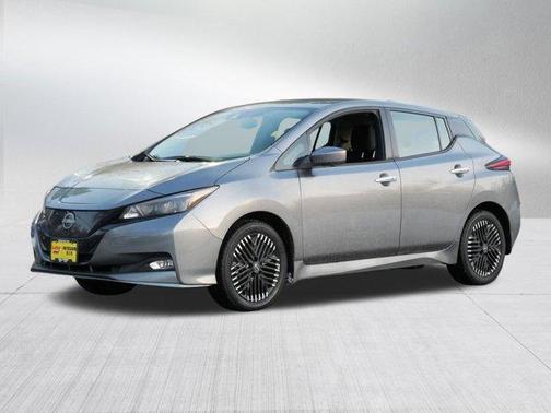 2024 Nissan Leaf SV PLUS