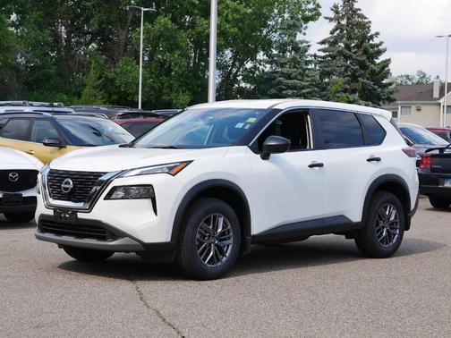 2022 Nissan Rogue S