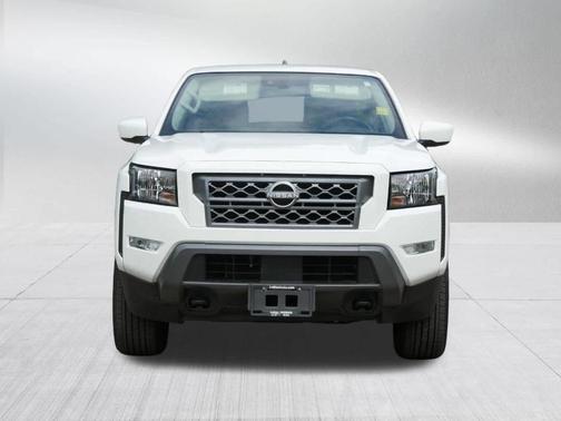 Glacier White 2023 Nissan Frontier SV