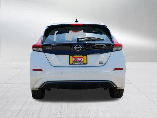 2024 Nissan Leaf SV PLUS