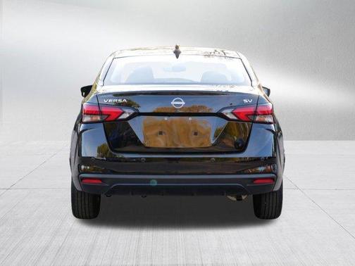 2024 Nissan Versa 1.6 SV