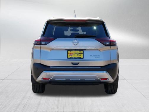 2022 Nissan Rogue Platinum