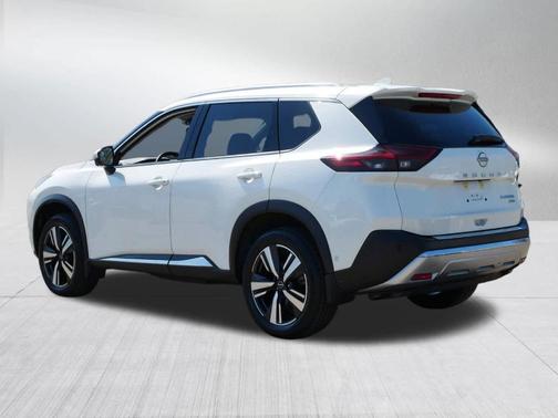 2022 Nissan Rogue Platinum