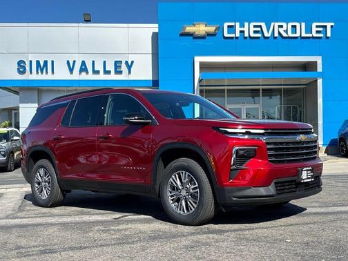 2025 Chevrolet Traverse LT
