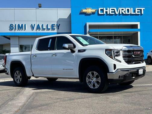 2024 GMC Sierra 1500 SLT