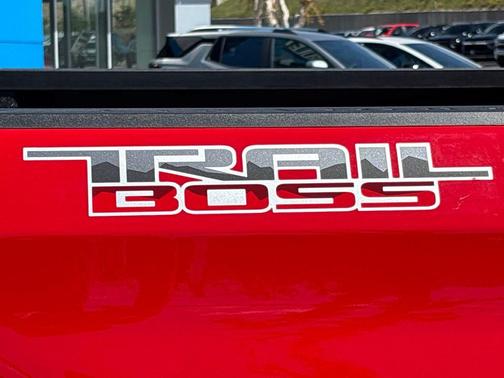 2025 Chevrolet Silverado 1500 Custom Trail Boss