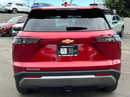 2025 Chevrolet Equinox LT