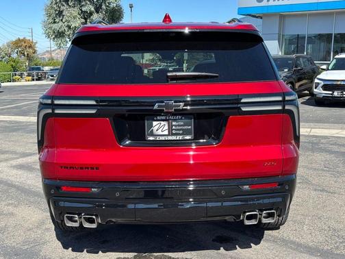 2025 Chevrolet Traverse RS