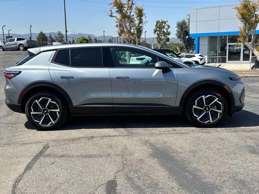 2025 Chevrolet Equinox EV LT 1