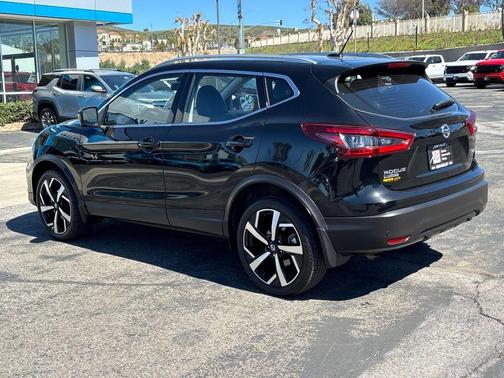 2021 Nissan Rogue Sport SL