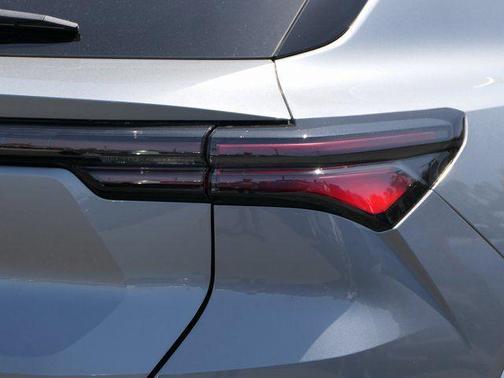 2025 Chevrolet Equinox EV LT 2